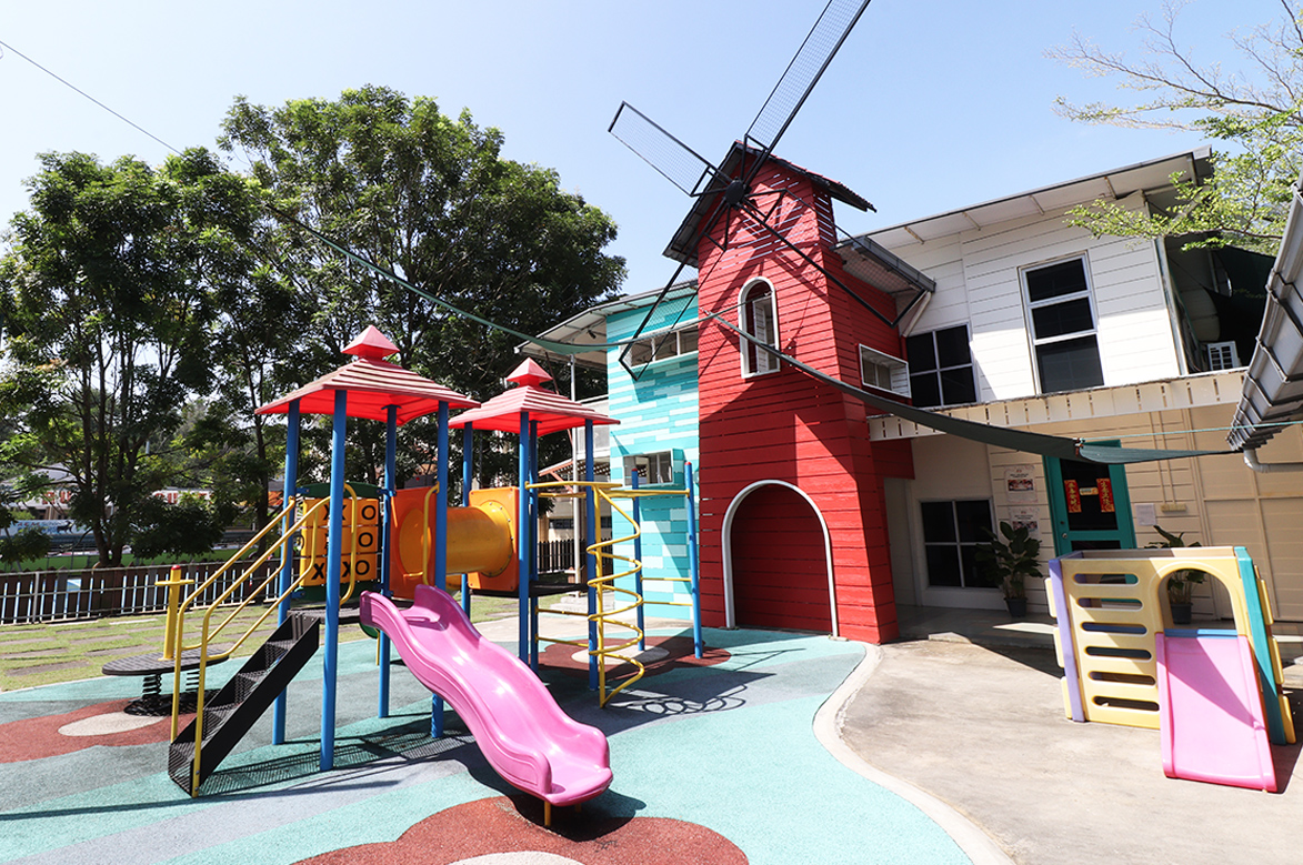 Real Kids Cahaya Shah Alam Campus R E A L Kids