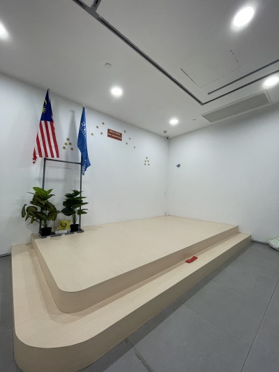Stage